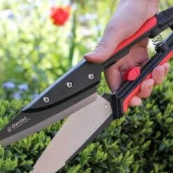 Expert Topiary Shear -Garden Plant Store darlac topiary2